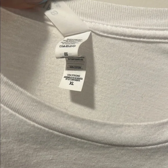 Poshmark Logo Branded Poshswag White Short Sleeve Tee with Crew Neck - Picture 3 of 4